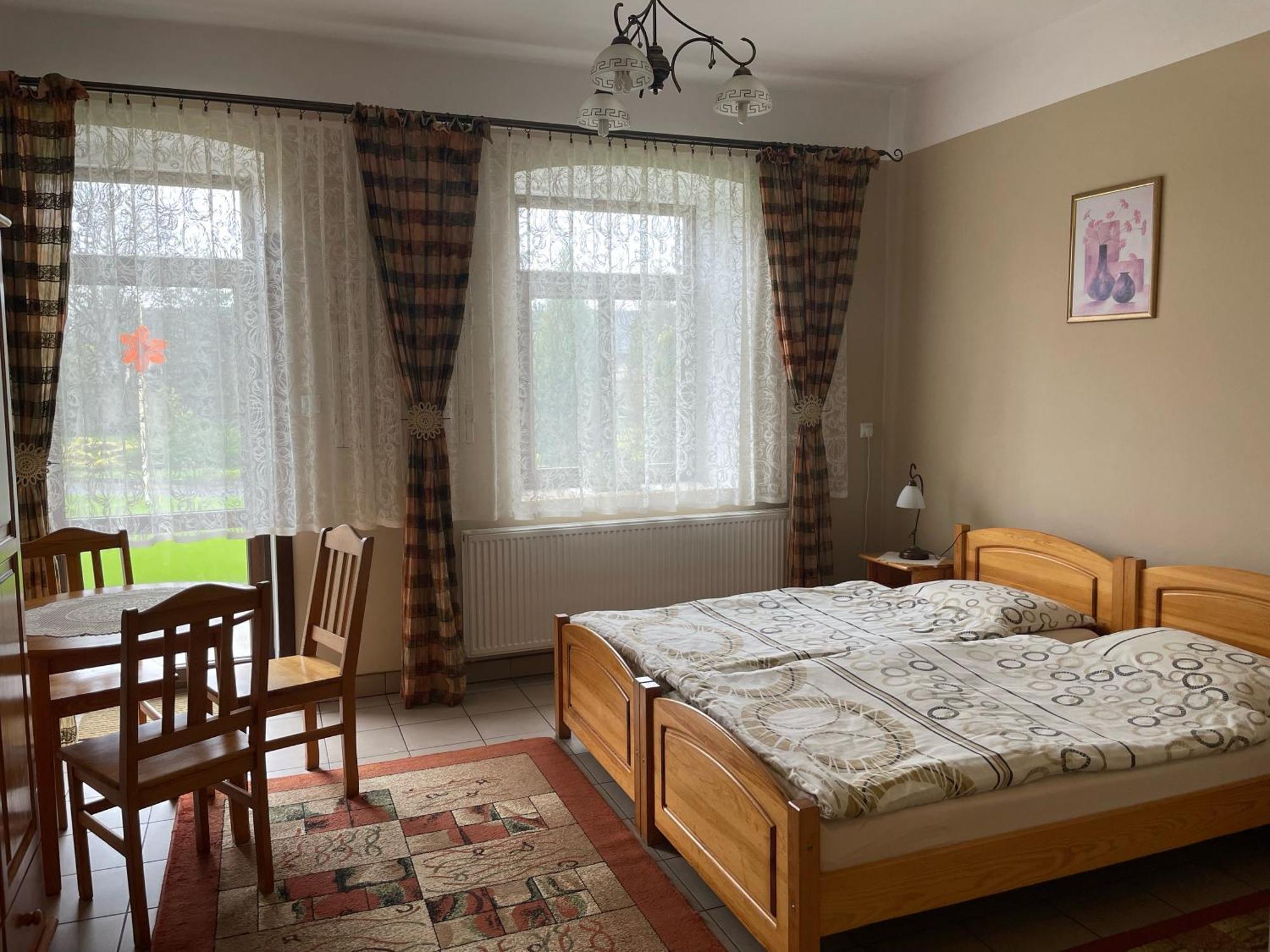 Jurajka Otel Zarki Dış mekan fotoğraf